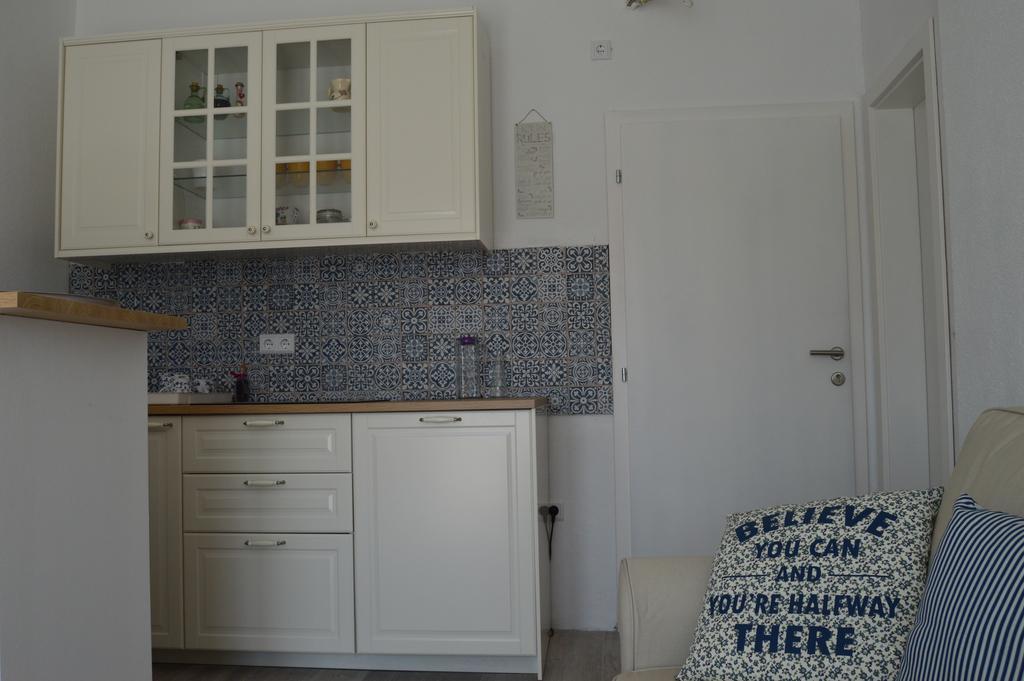 Apartment Vela Neum Esterno foto